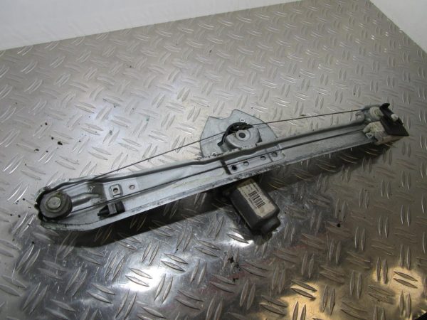 Leve vitre electrique arriere gauche RENAULT CLIO 3 PHASE 1 – 8200291151