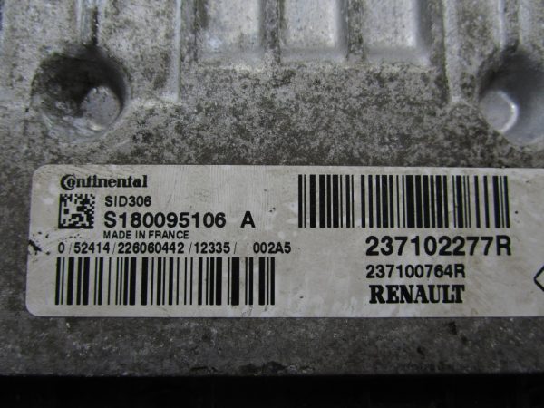 Calculateur moteur DACIA DUSTER 1 PHASE 1 – 237102277R