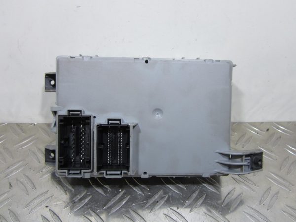 Porte fusible FIAT PUNTO EVO 3 – 00518699250