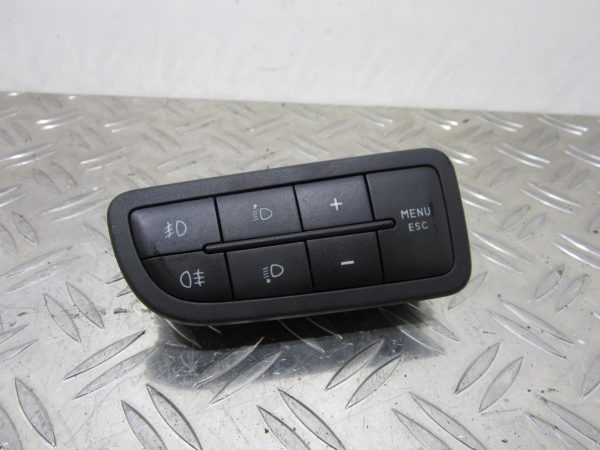 Bouton/Ineterrupteur FIAT PUNTO EVO 3 – 735367269