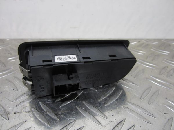 Bouton/Ineterrupteur FIAT PUNTO EVO 3 – 735367269