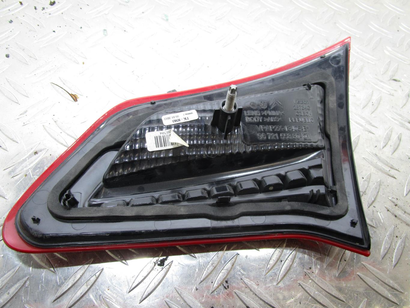 Feu arriere secondaire gauche (feux) CITROEN C4 2 PHASE 1 – 967215588001