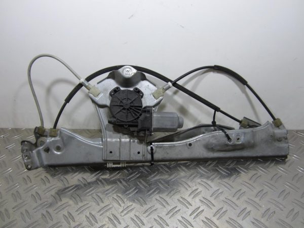 Leve vitre electrique avant droit RENAUTL CLIO 3 PHASE 2 – 8200291147