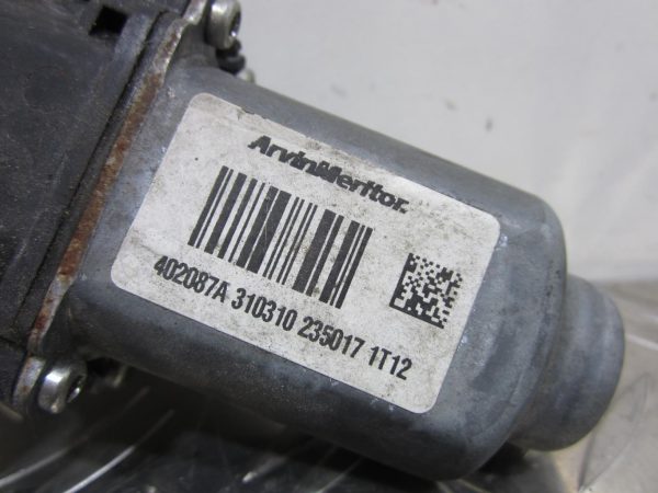 Moteur leve vitre avant gauche RENAULT KANGOO 2 PHASE 2 – 402087A