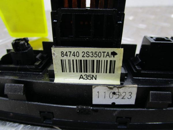 Bouton de warning HYUNDAI IX 35 PHASE 2 – 847402s350