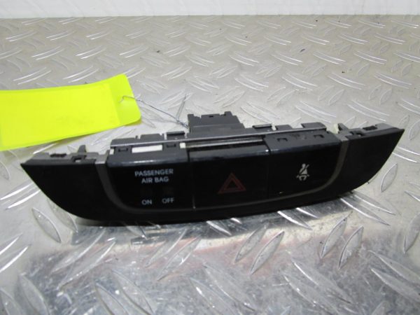 Bouton de warning HYUNDAI IX 35 PHASE 2 – 847402s350