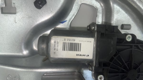 Leve vitre electrique arriere droit HYUNDAI IX 35 PHASE 2 – 834802Y010