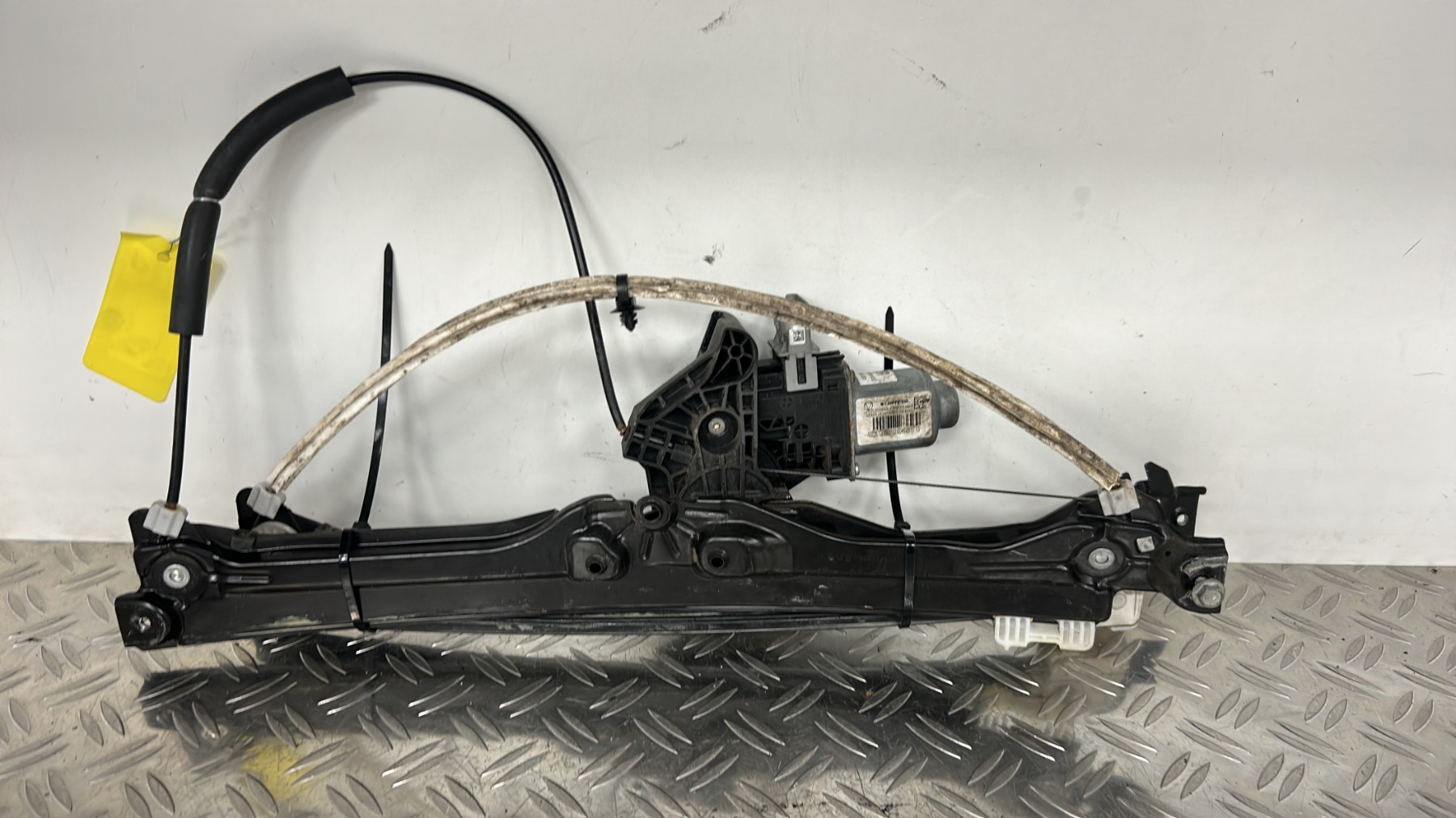 Leve vitre electrique avant gauche CITROEN DS5 PHASE 1 – 9804388280