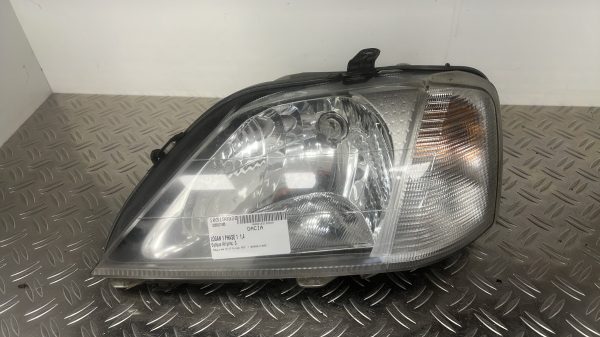 Optique avant principal gauche (feux)(phare) DACIA LOGAN 1 PHASE 1 – 8200211005