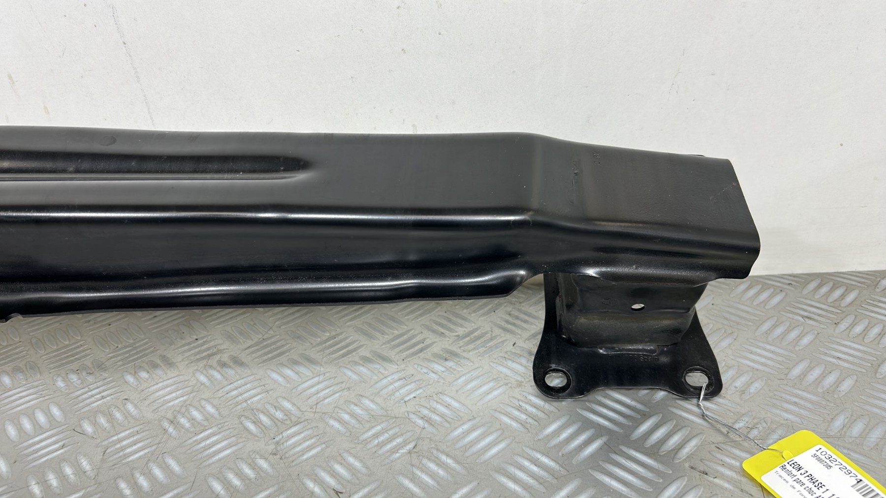 Renfort pare choc arriere (traverse) SEAT LEON 3 PHASE 1 – 5F0807305