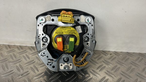 Air bag conducteur AUDI A3 2  SPORTBACK PHASE 1 – 8P0880201