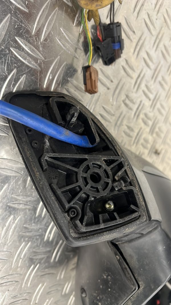 Retroviseur droit PEUGEOT 308 1 PHASE 1 – 0308094
