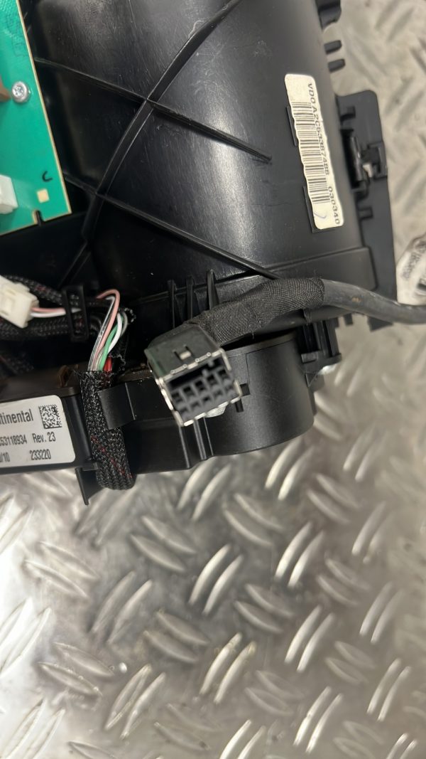 Ecran GPS PEUGEOT 308 1 PHASE 1 – 96735347zd