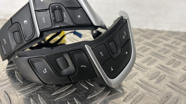 Commande regulateur vitesse CITROEN C4 2 PHASE 1 – 96720517ZD