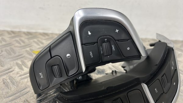 Commande regulateur vitesse CITROEN C4 2 PHASE 1 – 96720517ZD