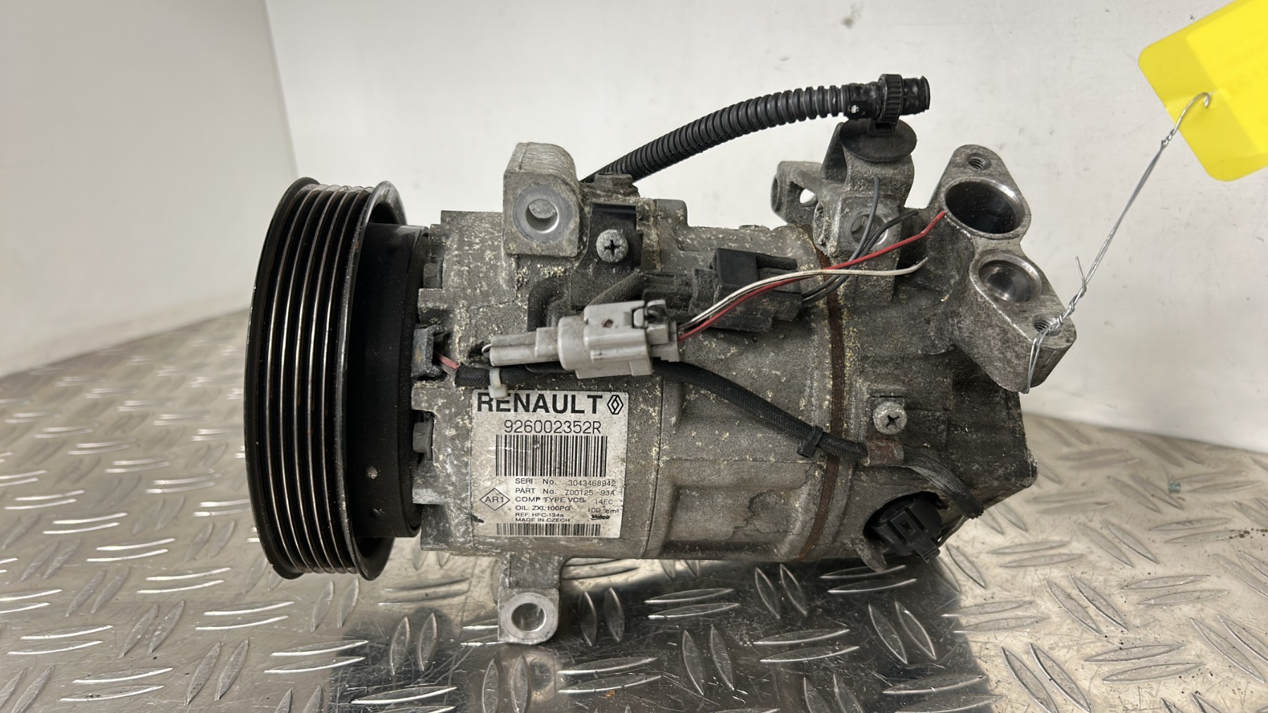 Compresseur clim RENAULT CLIO 4 PHASE 1 – 926002352R