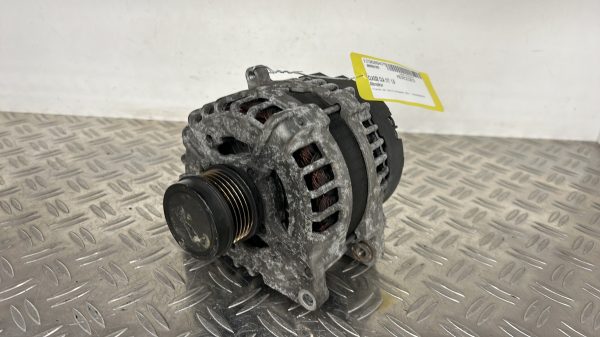 Alternateur MERCEDES CLASSE CLA 117 180 – A0009061903