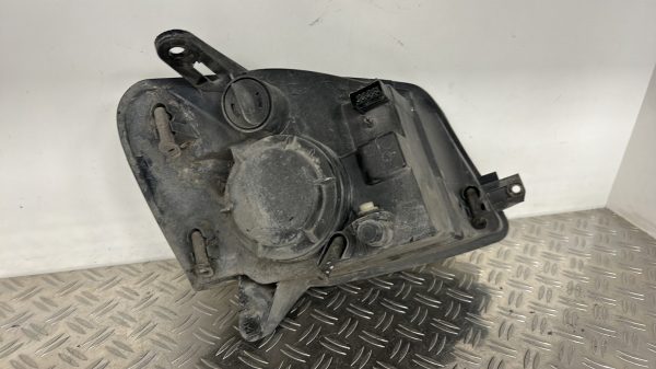 Optique avant principal gauche (feux)(phare) PEUGEOT PARTNER 1 PHASE 2 – 9644150980