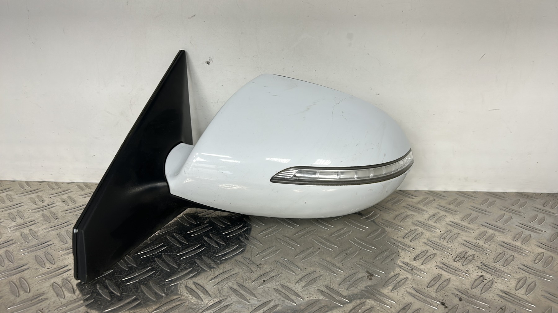 Retroviseur gauche KIA SPORTAGE 3 PHASE 1 – 876103W152