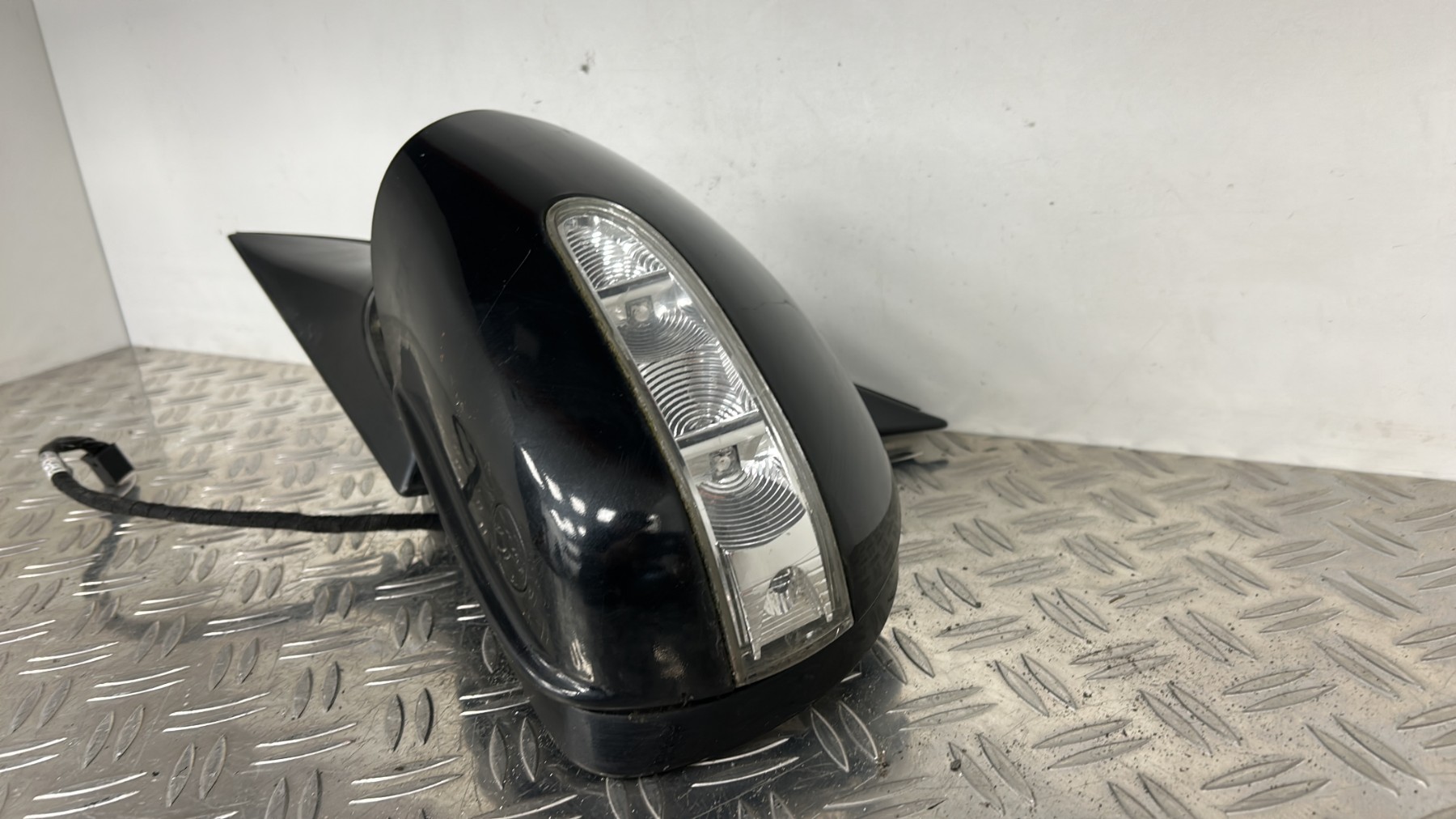 Retroviseur gauche MERCEDES R 251 PHASE 1 – A2518102916