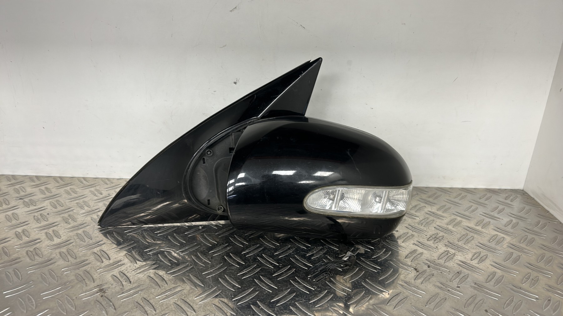 Retroviseur gauche MERCEDES R 251 PHASE 1 – A2518102916