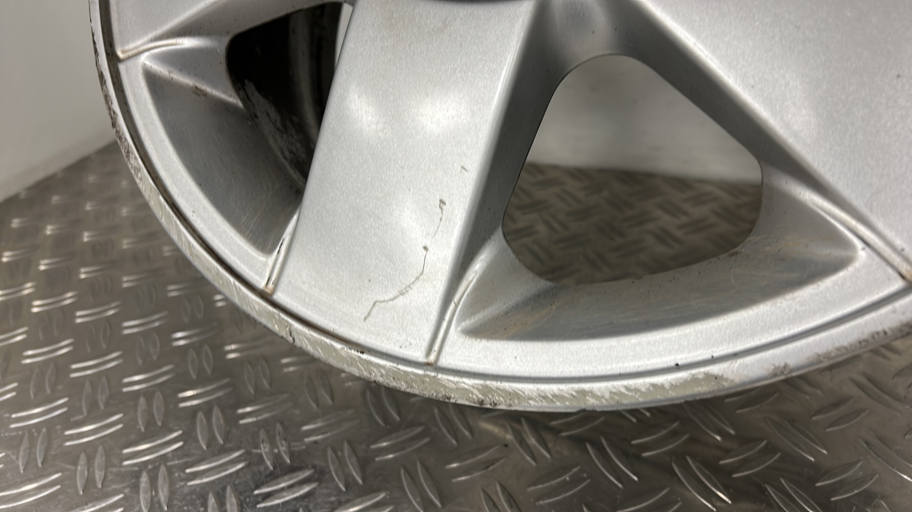 Jante RENAULT LAGUNA 1 PHASE 2 – 8200022036