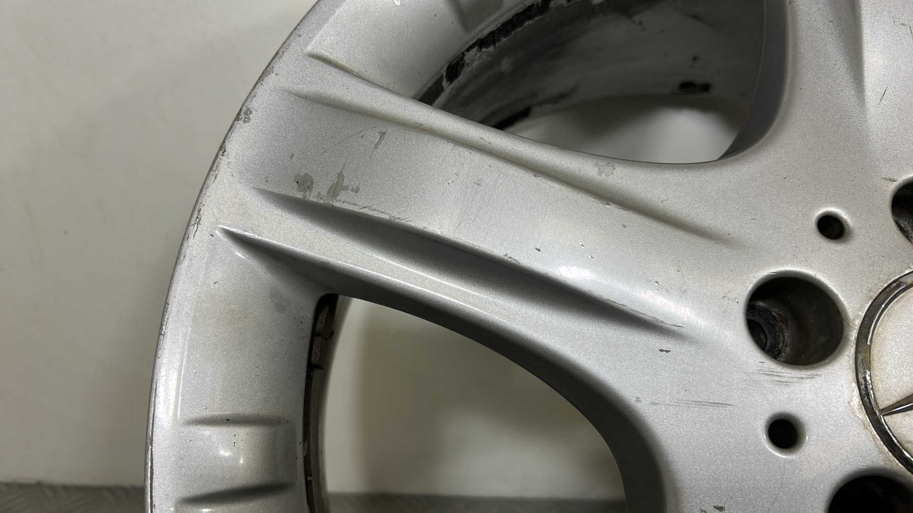 Jante MERCEDES CLASSE R 251 PHASE 1 BREAK – A2514011202