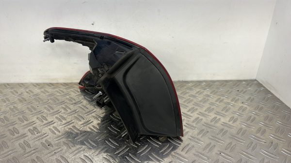 Feu arriere principal droit (feux) PEUGEOT 308 2 PHASE 1 – 9677817580