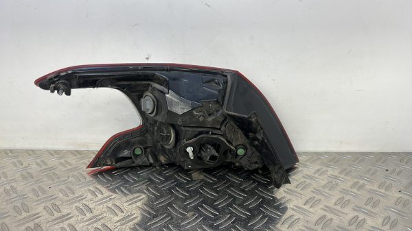 Feu arriere principal droit (feux) PEUGEOT 308 2 PHASE 1 – 9677817580