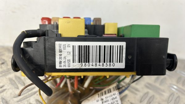 Porte fusible PEUGEOT 308 2 PHASE 1 – 9804848580