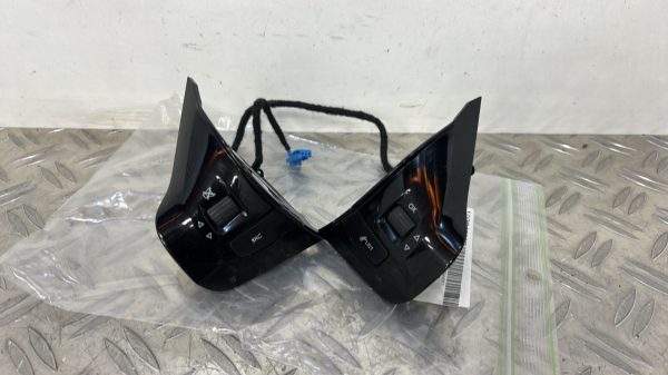 Bouton/Interrupteur PEUGEOT 308 2 PHASE 1 – 98084115XU