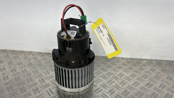 Pulseur d’air PEUGEOT 308 2 PHASE 1 – DB271001