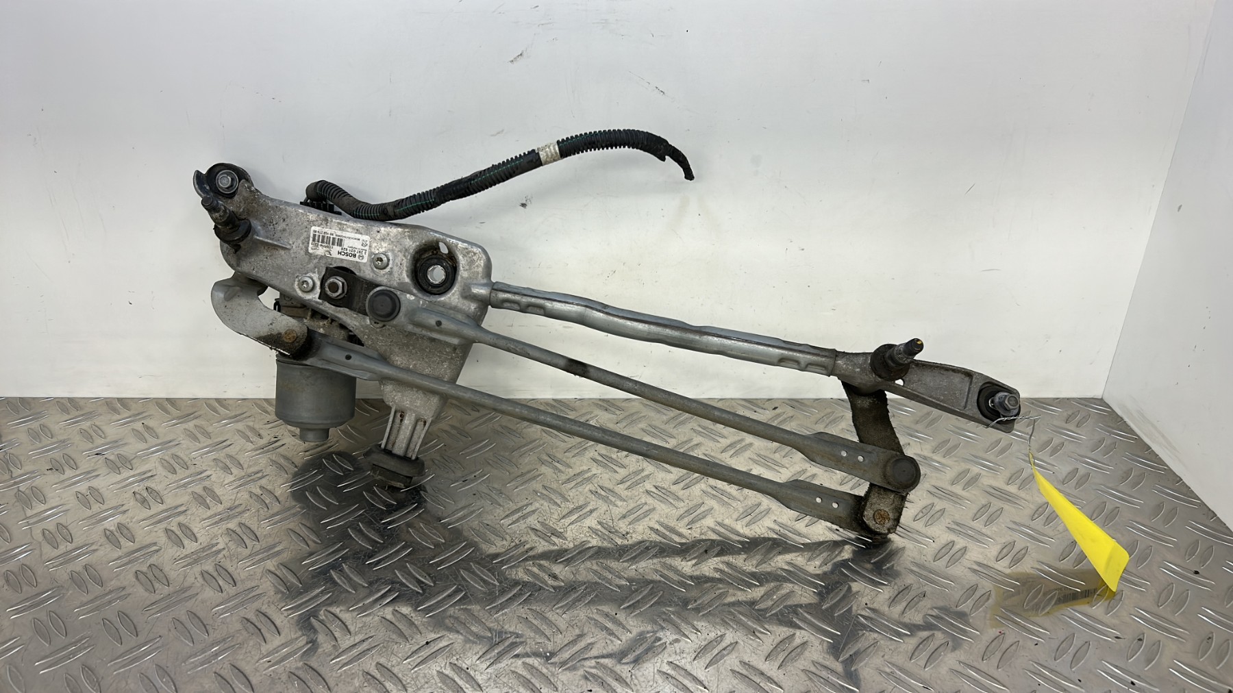 Moteur essuie glace avant PEUGEOT 308 2 PHASE 1 – 9810327980