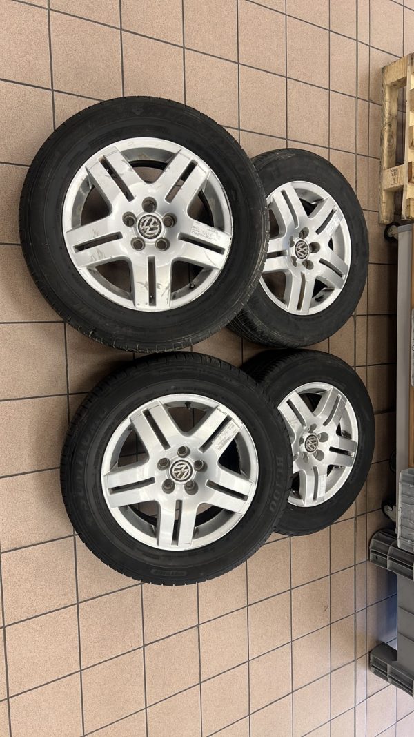 Jeu de 4 jantes VOLKSWAGEN GOLF 4 – 1J06010250