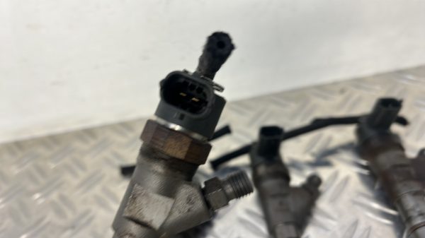 Injecteurs KIA SORENTO 1 PHASE 1 – 338004A150