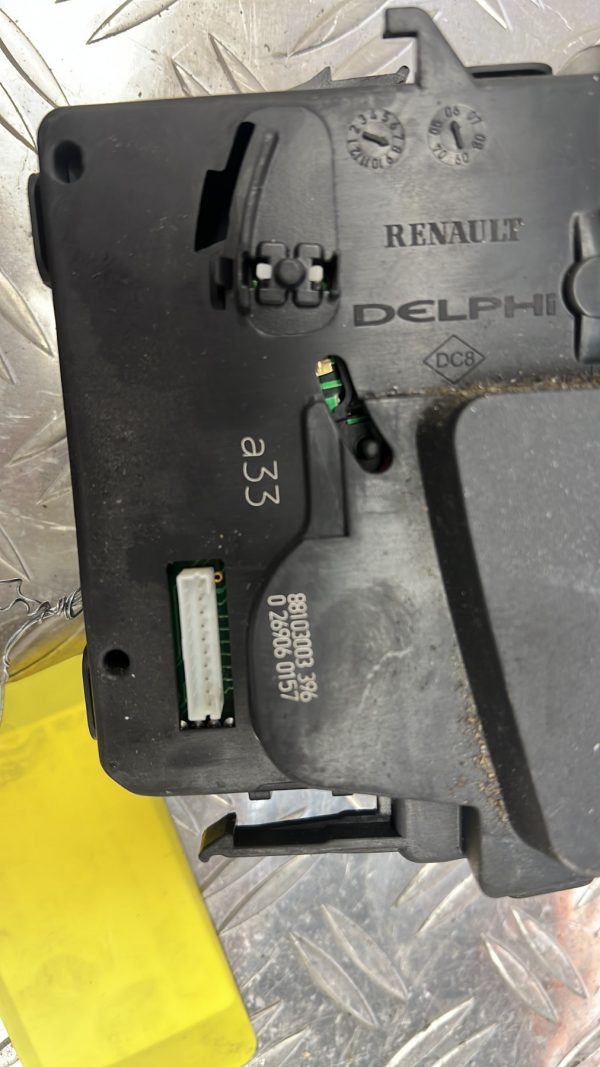 Commodo d’essuie glaces RENAULT CLIO 3 PHASE 1 BREAK – 88103003396