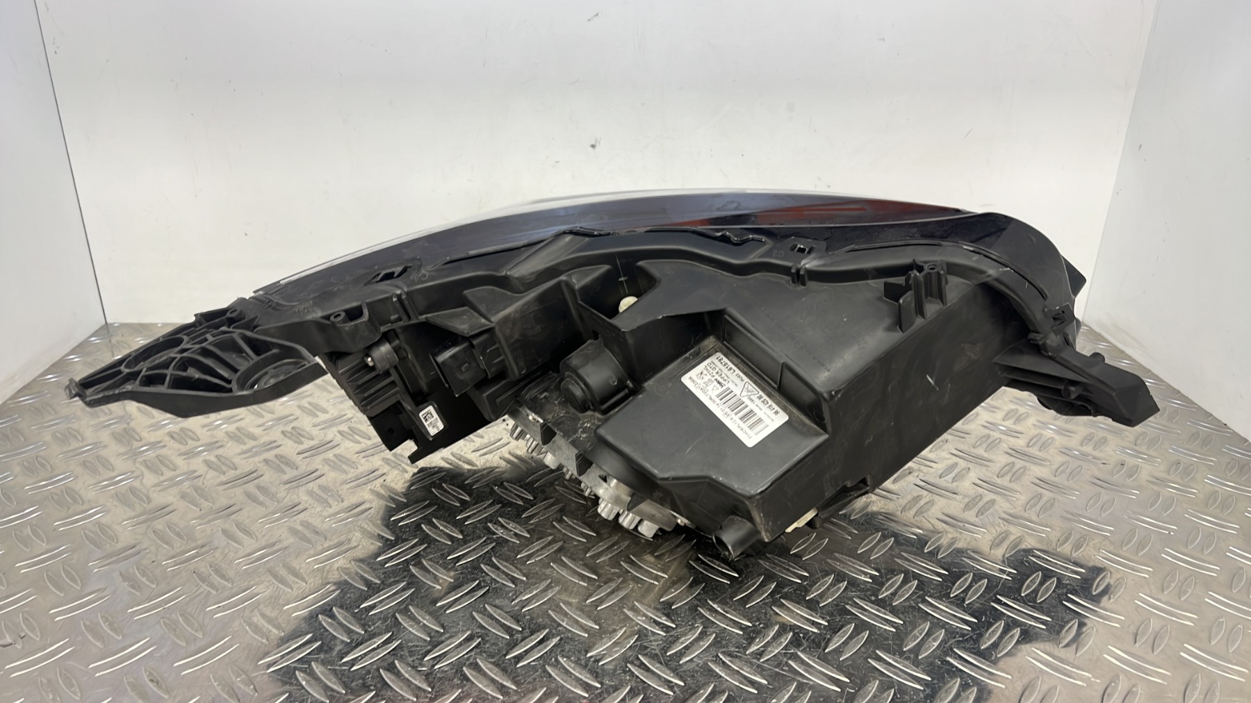 Optique avant principal gauche (feux)(phare) PEUGEOT 208 2 – FULL LED TECHNOLOGY