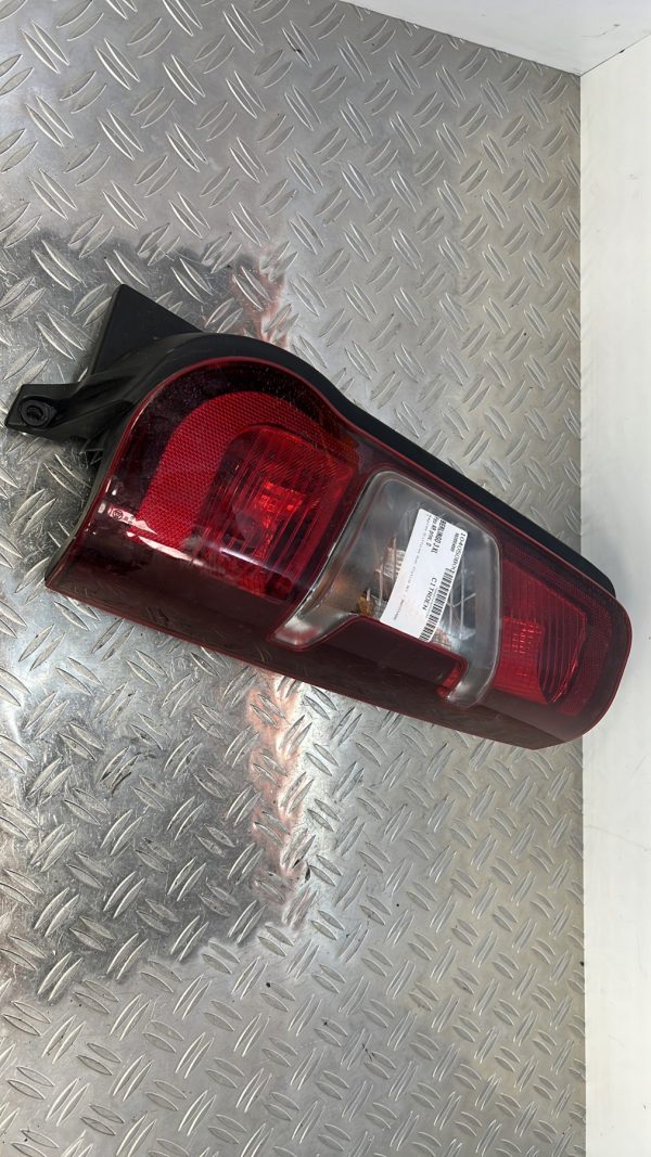 Feu arriere principal droit (feux) CITROEN BERLINGO 3 XL – 9820554880