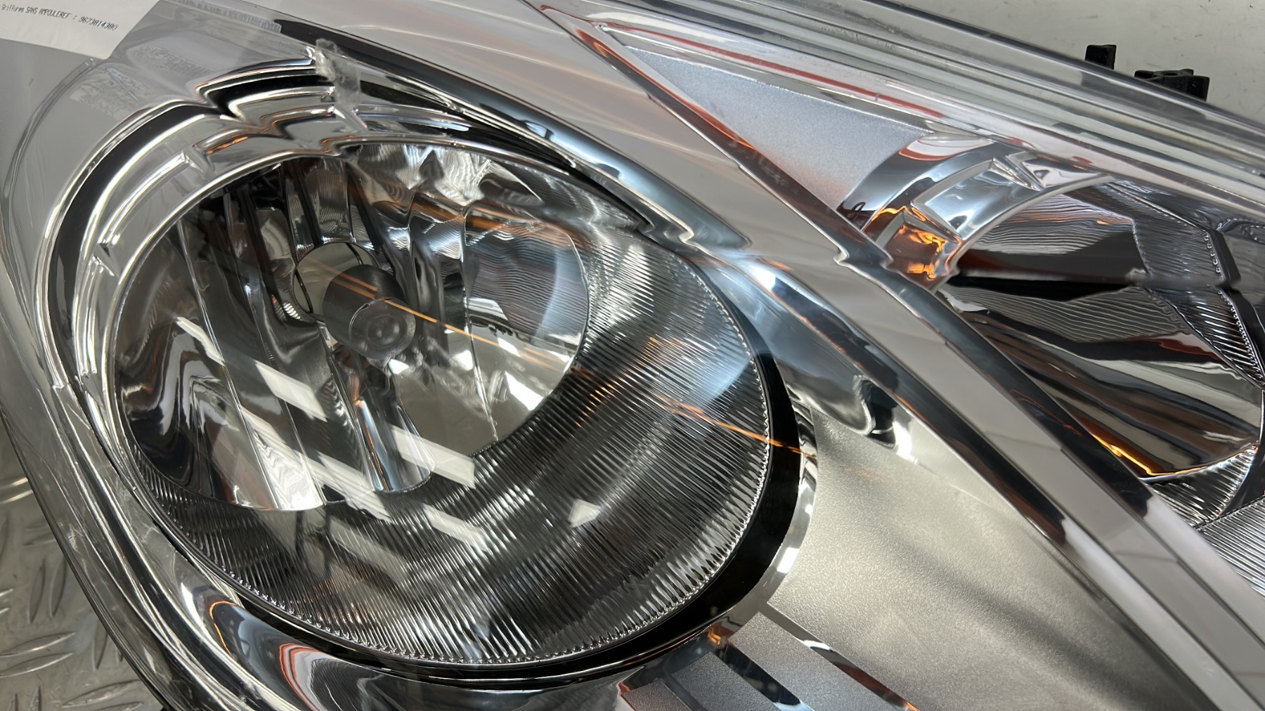 Optique avant principal droit (feux)(phare) CITROEN C3 2 PHASE 1 – 9673814380