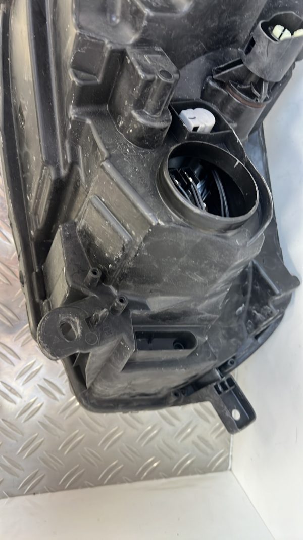 Optique avant principal gauche (feux)(phare) DACIA LOGAN 2 PHASE 2 – 260606078R