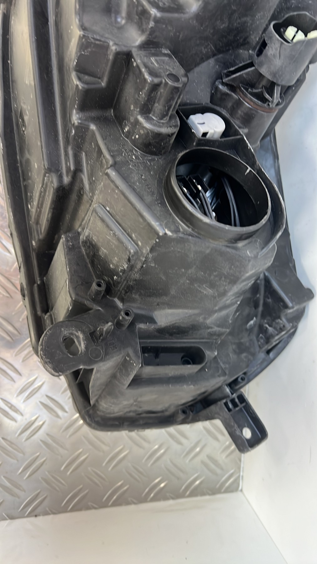 Optique avant principal gauche (feux)(phare) DACIA LOGAN 2 PHASE 2 – 260606078R