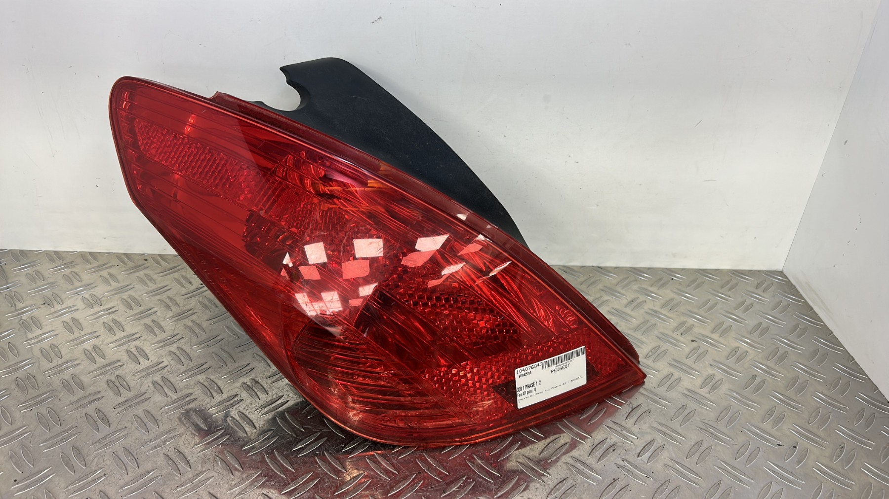 Feu arriere principal gauche (feux) PEUGEOT 308 1 PHASE 1 – 9680425780