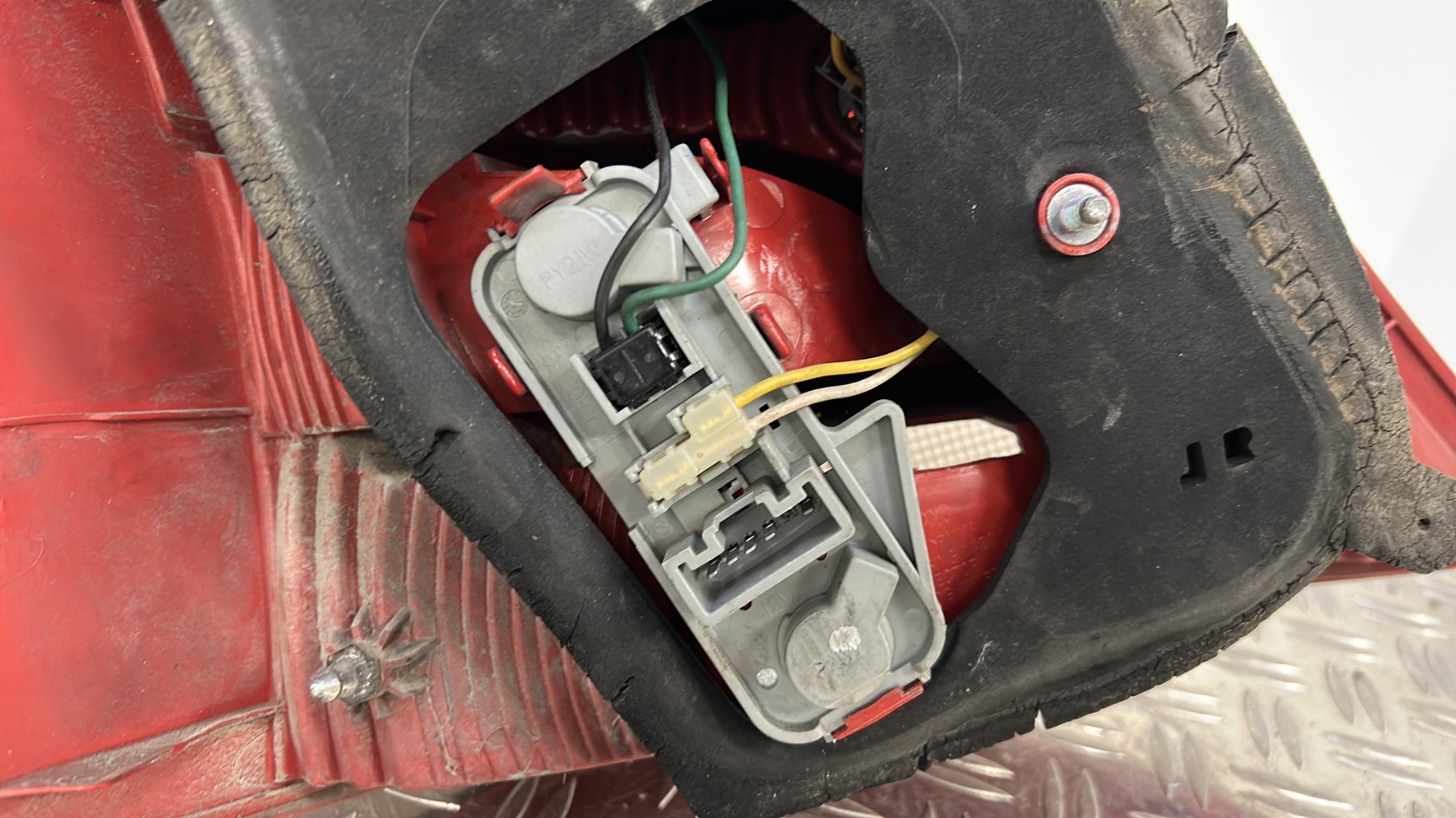 Feu arriere principal droit (feux) TOYOTA YARIS 2 PHASE 1 – 815510D110