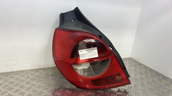 Feu arriere principal gauche (feux) RENAULT CLIO 3 PHASE 1 – 8200459962