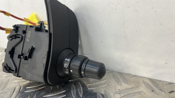 Commodo phare RENAULT CLIO 3 PHASE 1 – 88102002168