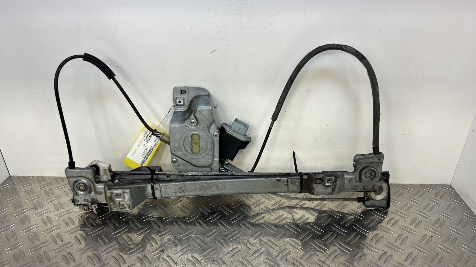 Leve vitre electrique avant gauche RENAULT KANGOO 2 PHASE 2 – 12800120101C / 807211404R