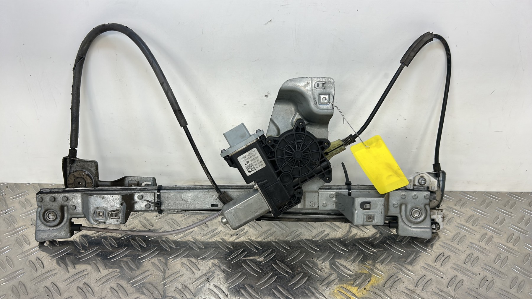 Leve vitre electrique avant gauche RENAULT KANGOO 2 PHASE 2 – 12800120101C / 807211404R