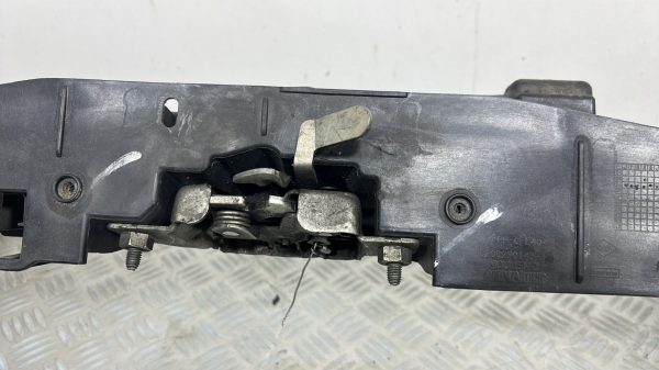 Armature avant, Masque avant – 8200290143