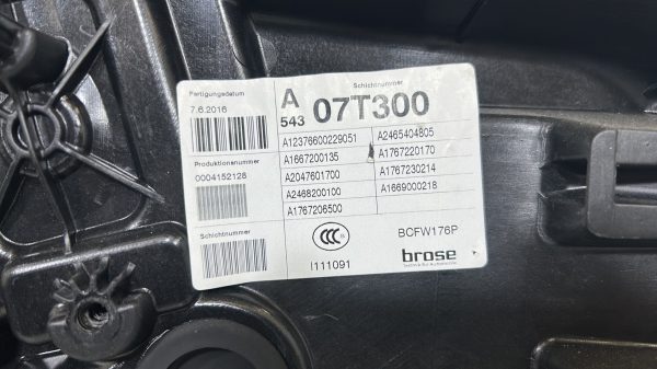 Moteur leve vitre avant gauche MERCEDES CLASSE A 176 PHASE 2 – A12376600229051 / A1667200135 / A2468200100 / A1767206500 / A2465404805 / A1767220170