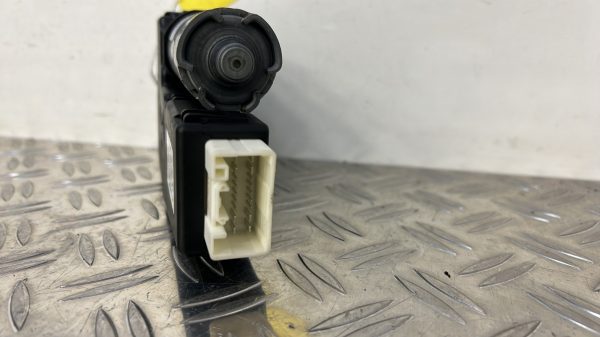 Moteur toit ouvrant MERCEDES CLASSE A 176 PHASE 2 – A1769006902